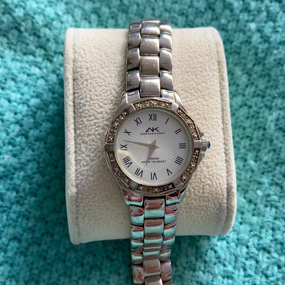 Anne Klein watch - Picture 8 of 9